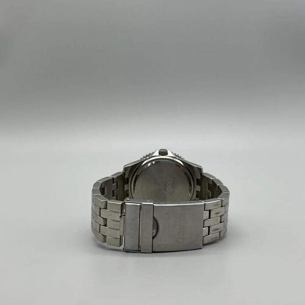 Dodge Demon DF02V Mens Watch 42mm Silver Tone Green Car Dial New Battery 7.5